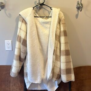 Unknown Brand - Hooded Sherpa